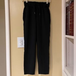 Lululemon on the fly pants 7/8